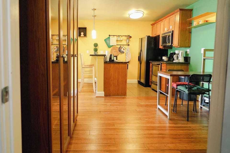 Kitchen - overview.