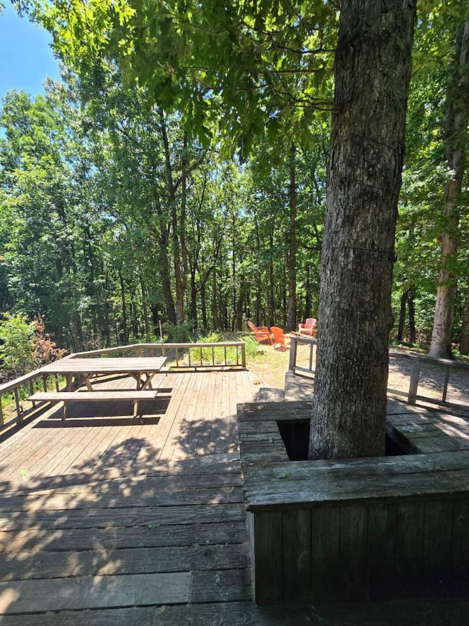 Side deck / overlook