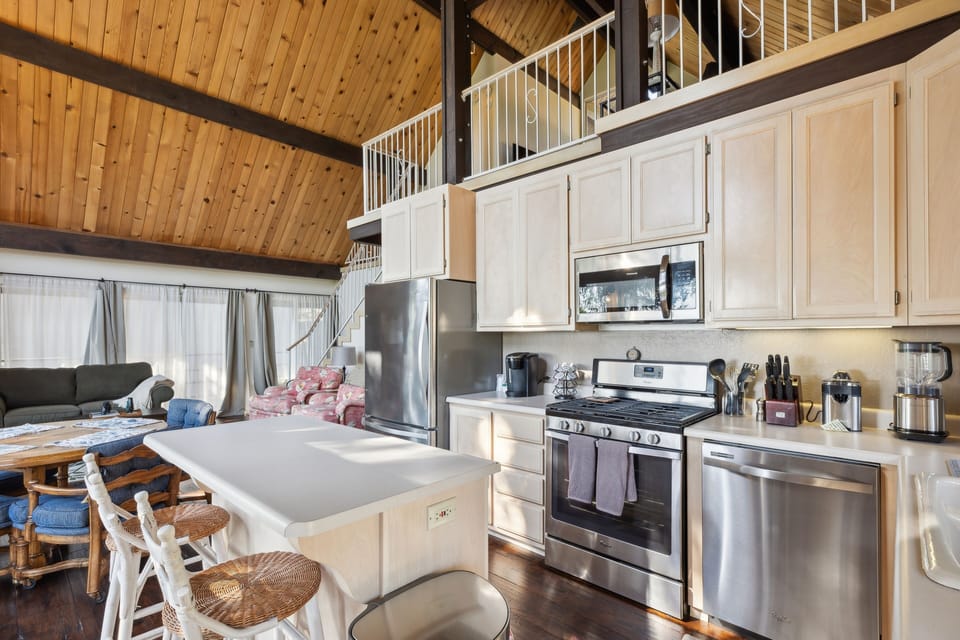 Indoors, Kitchen, Architecture, Building, House