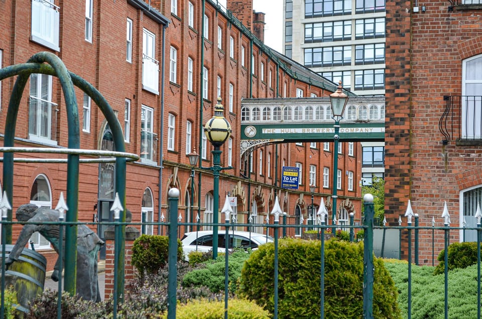 Complex Grounds