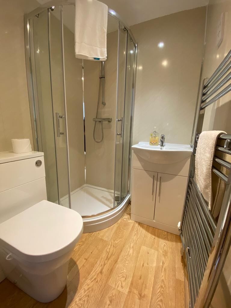 The Granary Ensuite 