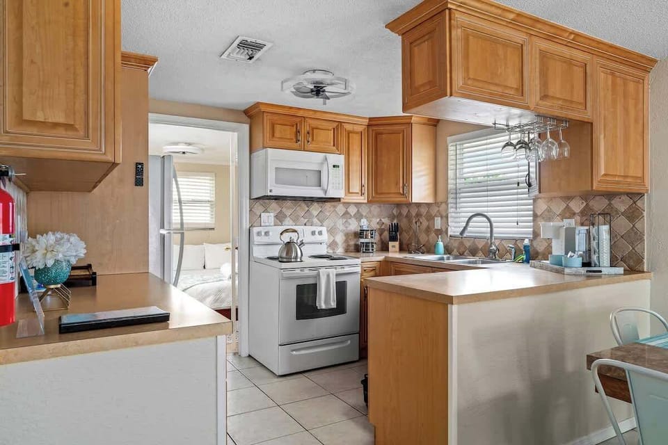 Fully equipped kitchen