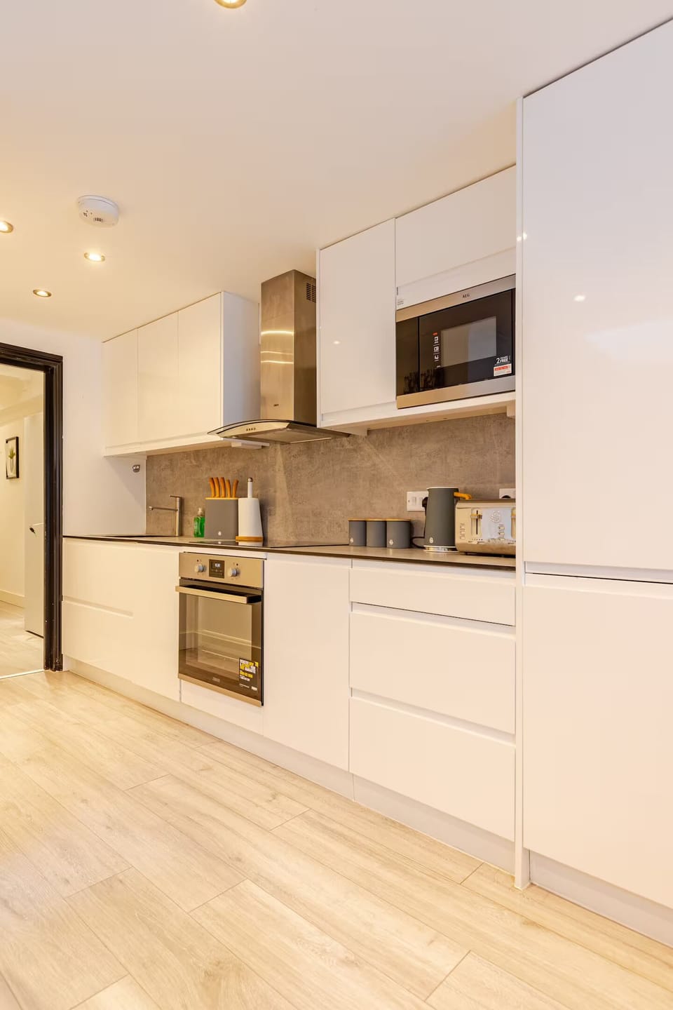 MODULAR KITCHEN (1)