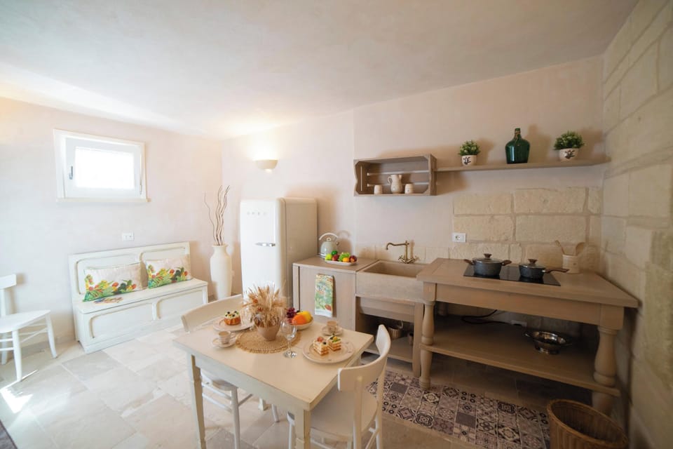 Kitchen and dining area
