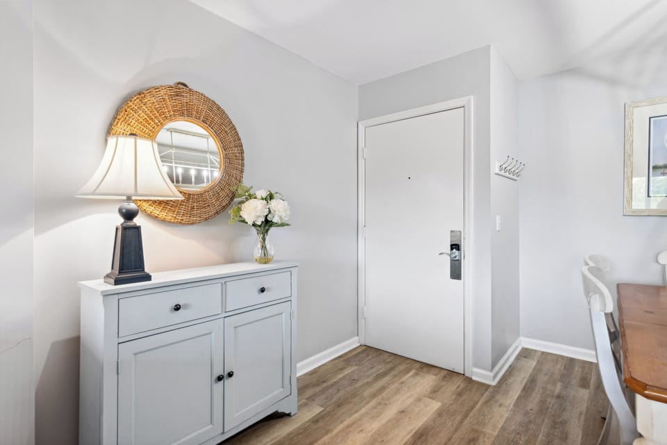 High-speed Wi-Fi with 2 smart TVs