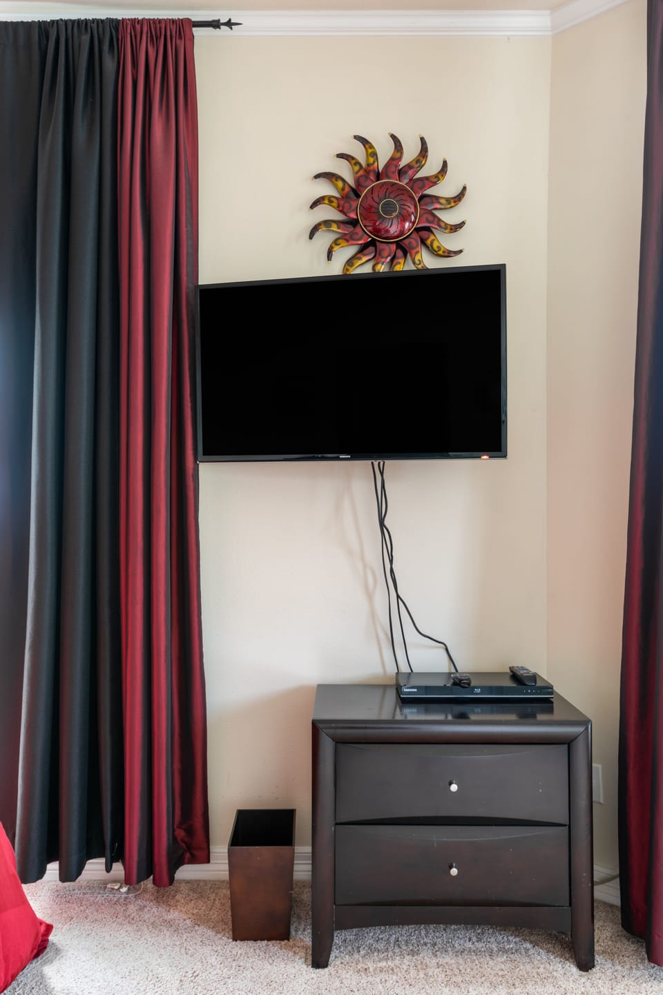 Screen, TV, Furniture, Living Room, Cabinet