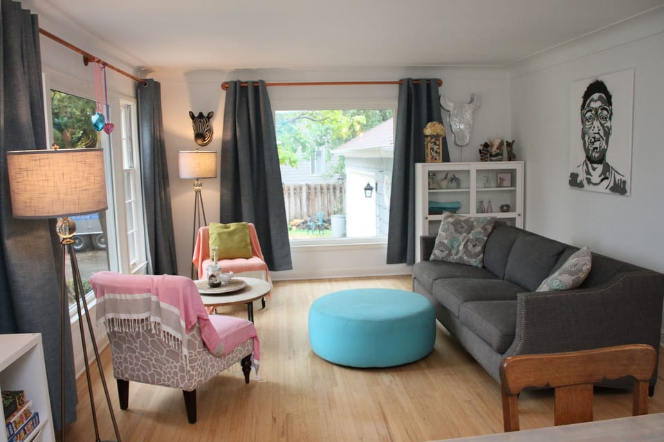 Architecture, Building, Furniture, Indoors, Living Room