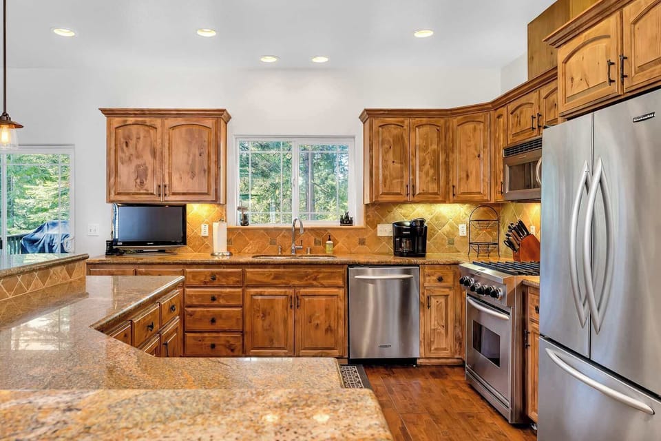 Fully equipped kitchen