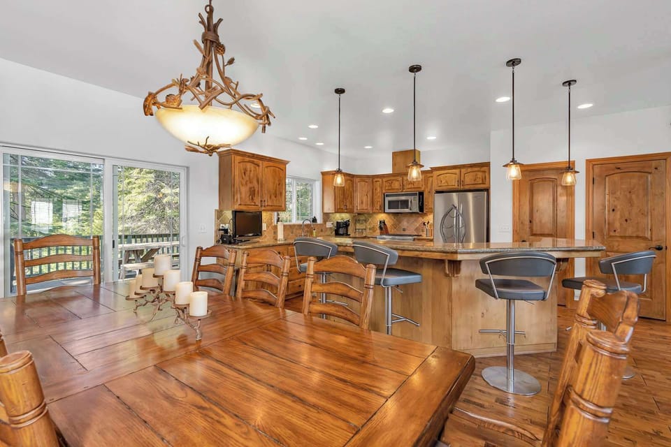 Dining and kitchen area