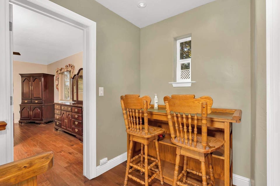 Catch up on emails or grab a snack in the second-floor loft area