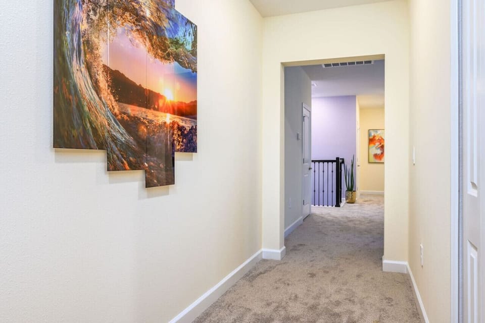 Upstairs hallway leading to Owners Bedroom1 /Bedroom5/Bedroom6