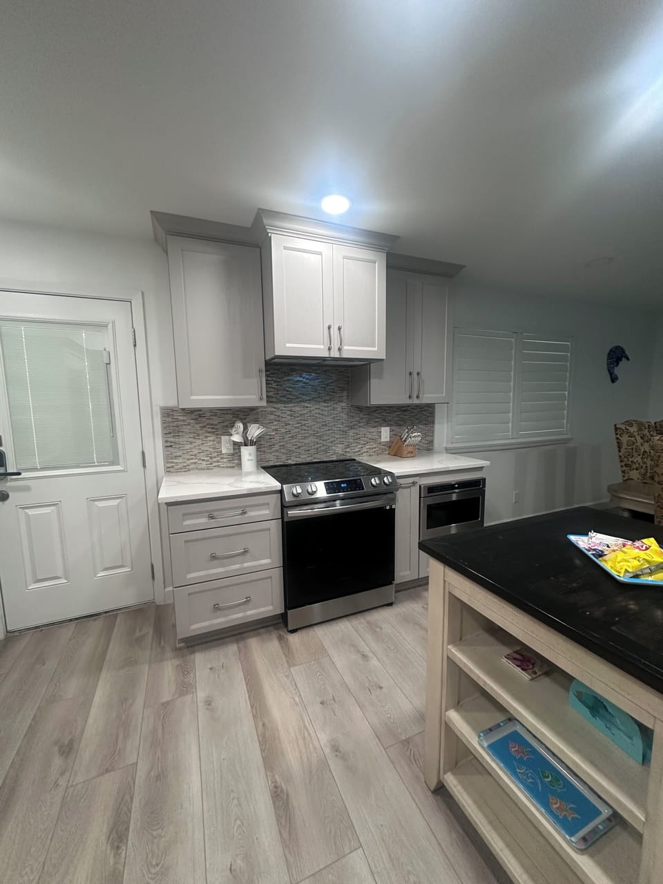 Kitchen stove and microwave