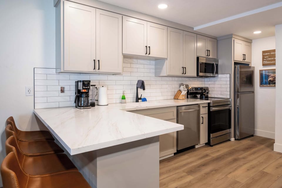 Fully equipped kitchen