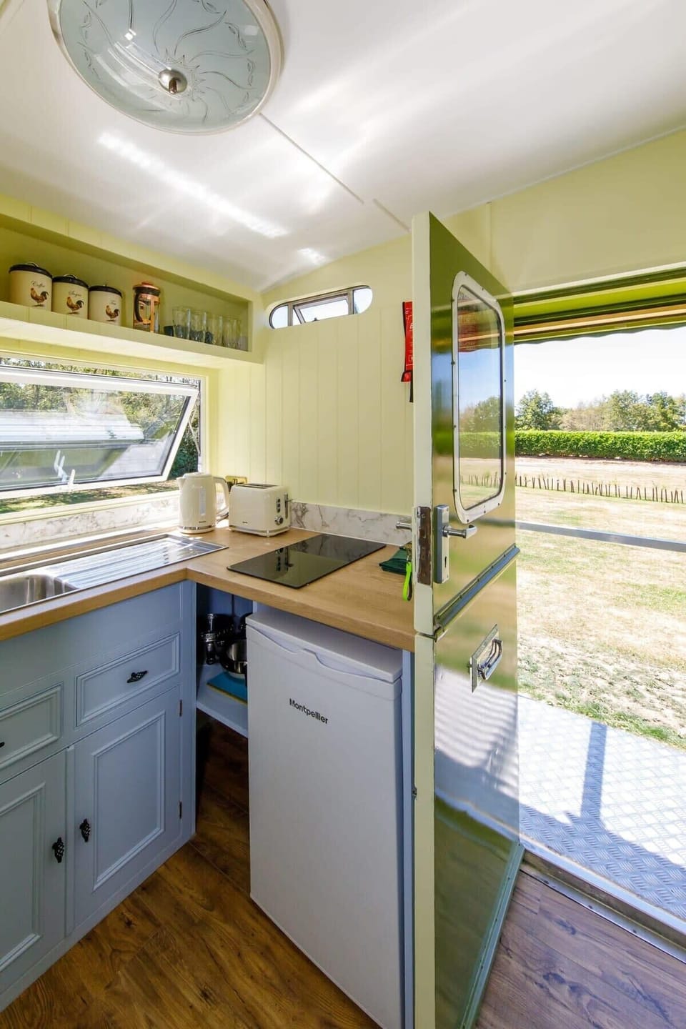 The kitchenette has a two ring hob, toaster, microwave and kettle.