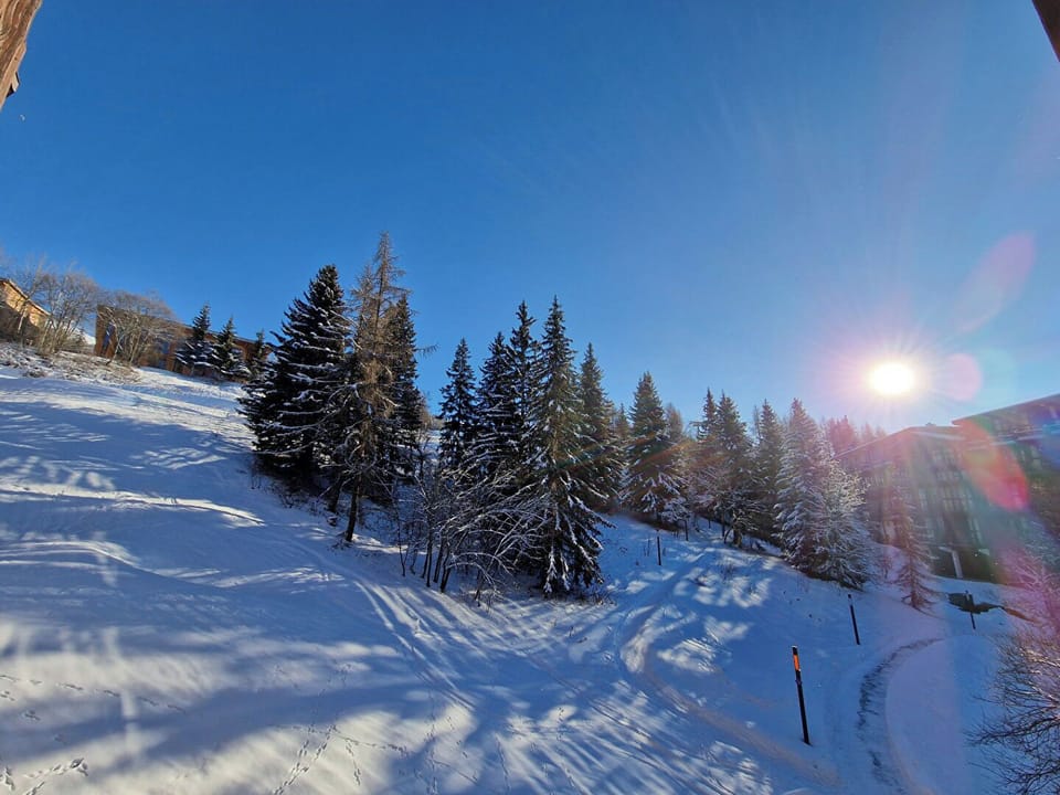 Snow and ski sports