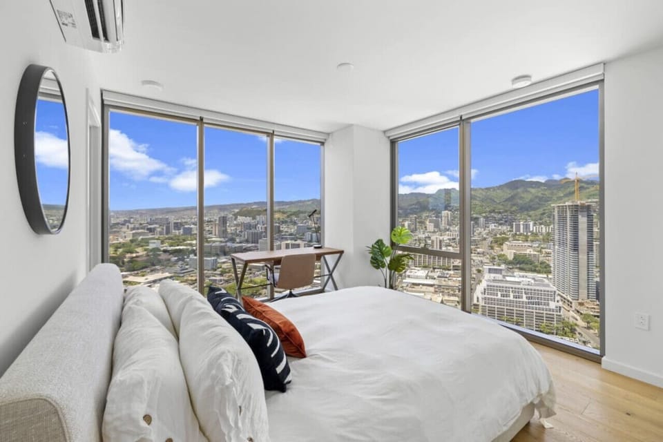 Views from all corners of master bedroom