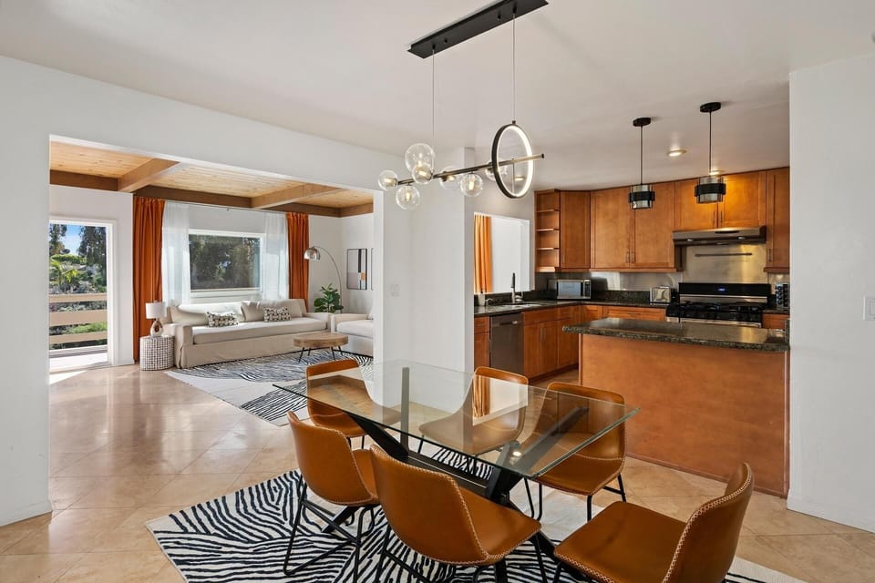 Architecture, Building, Dining Room, Dining Table, Furniture