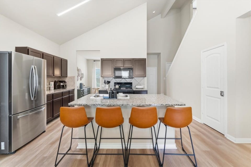 You can entertain friends at the kitchen island as you prepare your best charcuterie board.  The big island provides plenty of space for you to impress the family and friends with an incredible spread of food.