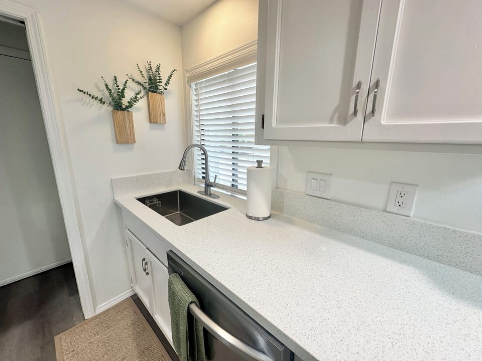 Fully equipped kitchen with all you need to get cooking! 