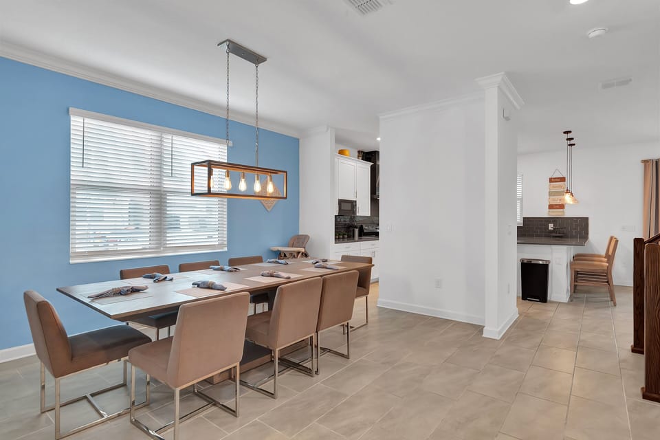 Beautiful dining room leading to the kitchen & living room