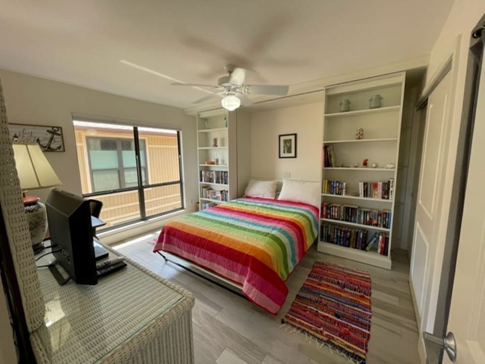 Guest bedroom