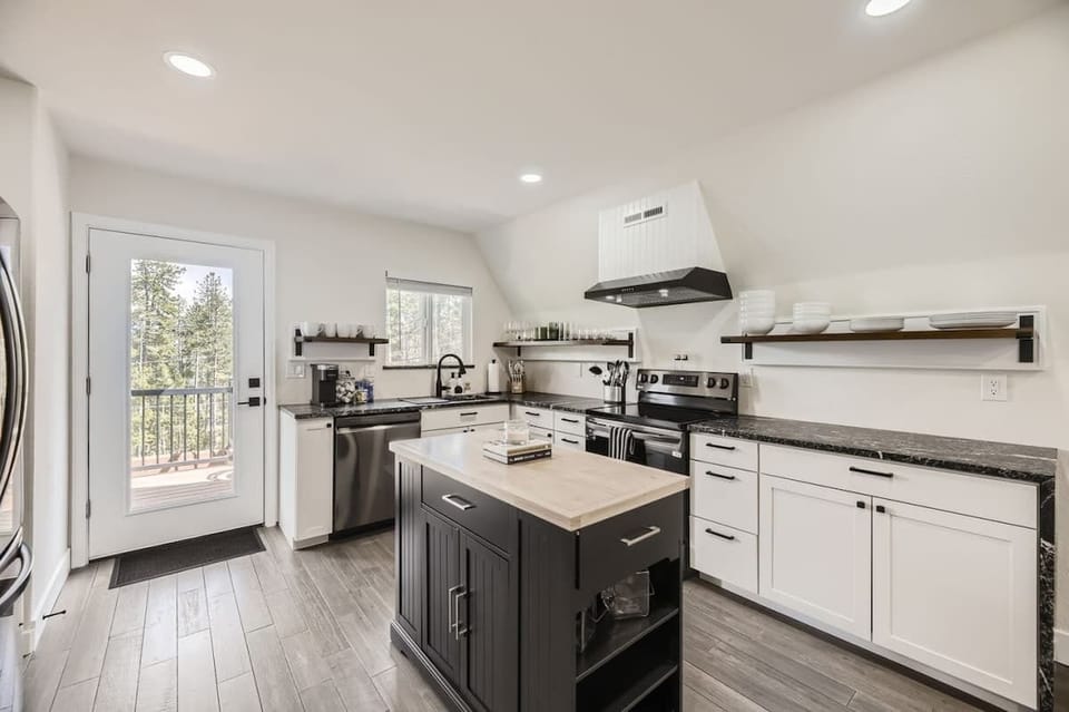 A welcoming kitchen and dining area, great for sharing meals and making memories.