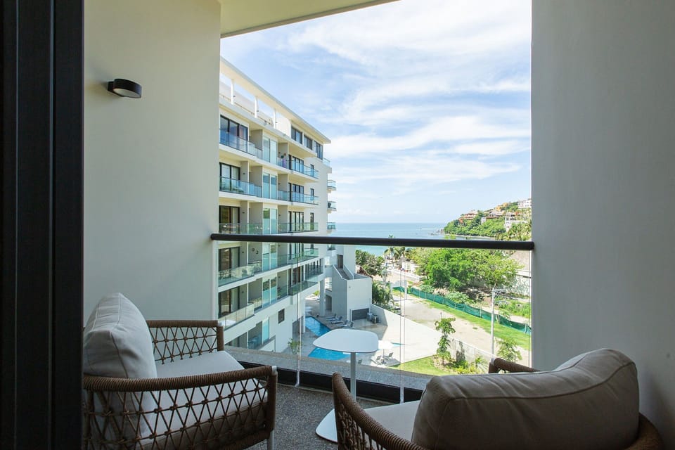 Balcony / Terrace