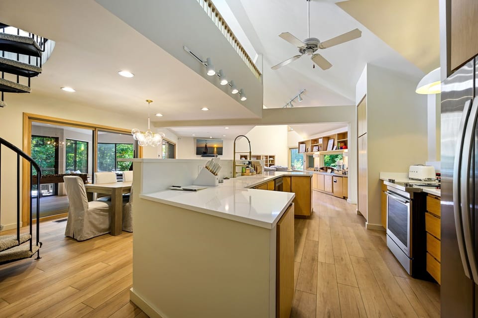 Cook in style in our modern kitchen, equipped with sleek stainless steel appliances!