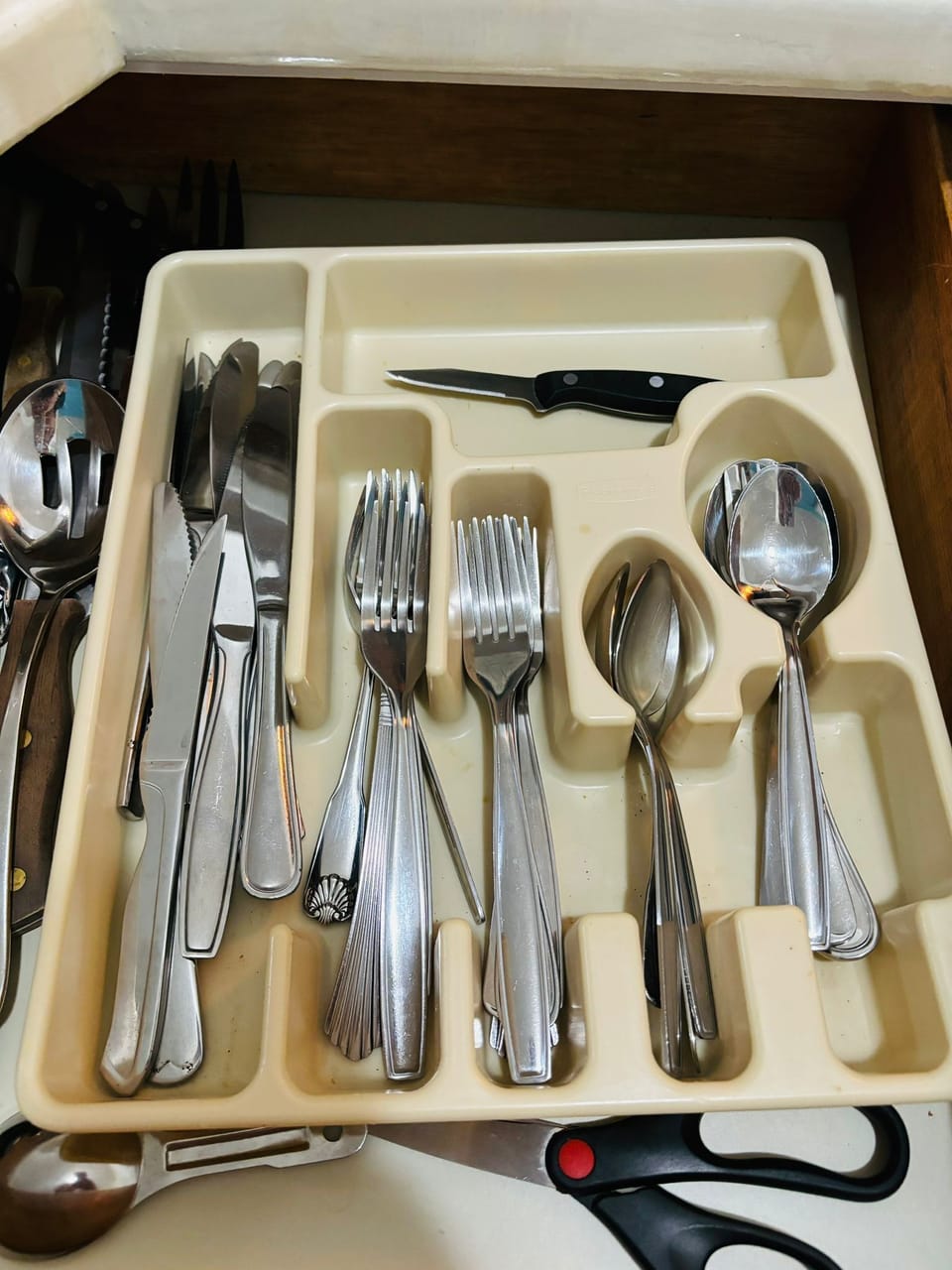 Kitchen utensils
