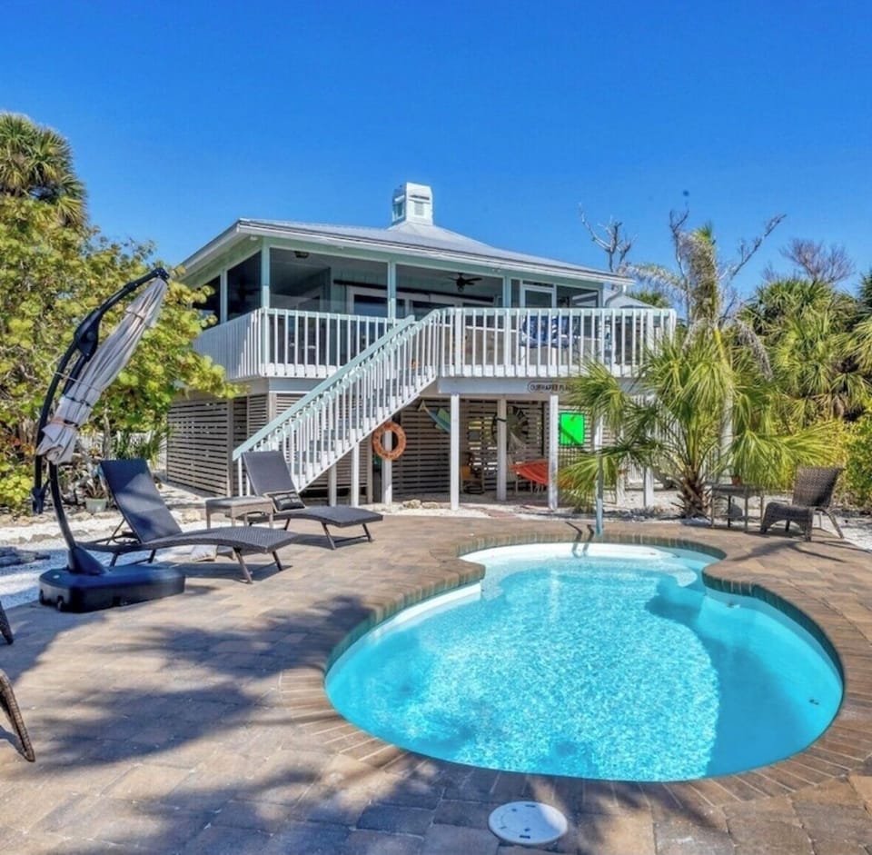 Heated Pool!  Swim 24/7 