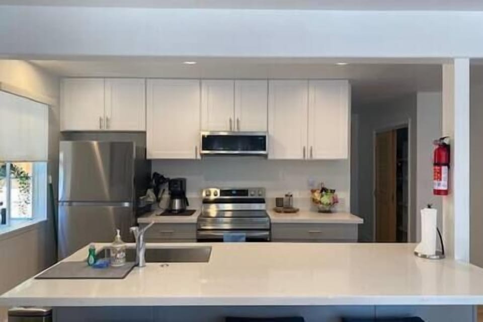Kitchen (2)