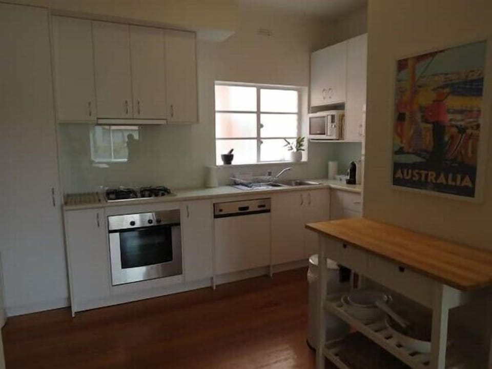 COOKING PLEASURE. The kitchen is equipped with everything needed to cook with pleasure. 