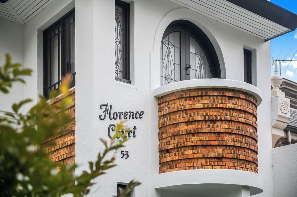 FLORENCE COURT: Florence One is a heritage listed Art Deco mid 1930's apartment located at 53 Nimmo Street, Middle Park. The apartment features superb leadlight and many original period details. 