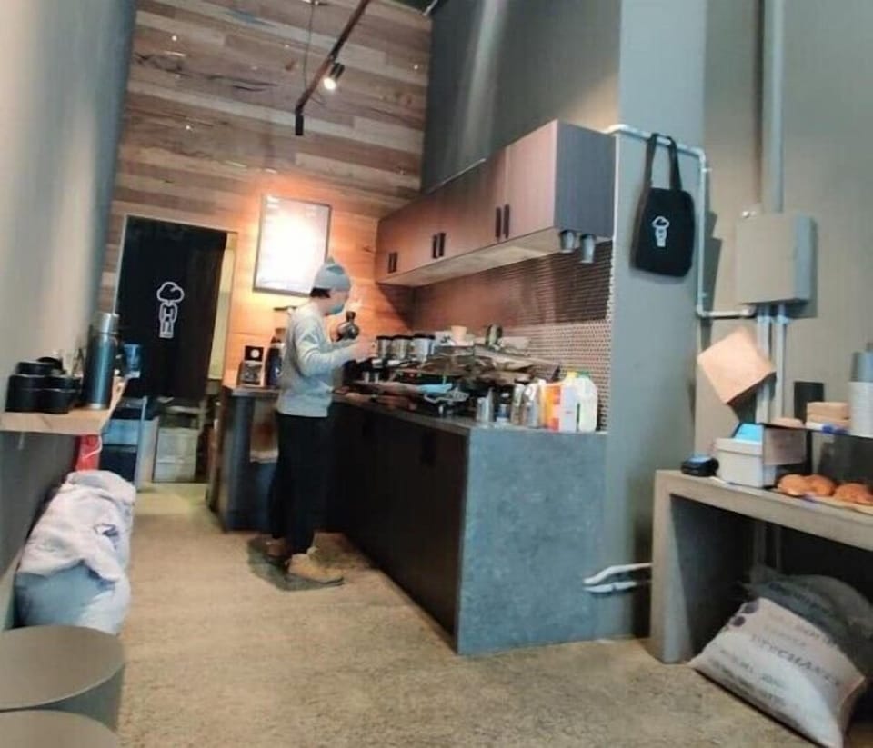 HEAD IN THE CLOUD COFFEE (50M): Literally across the road is Head in the Cloud Coffee, a small, hole in the wall coffee shop with great coffee. A top spot to start the day. 