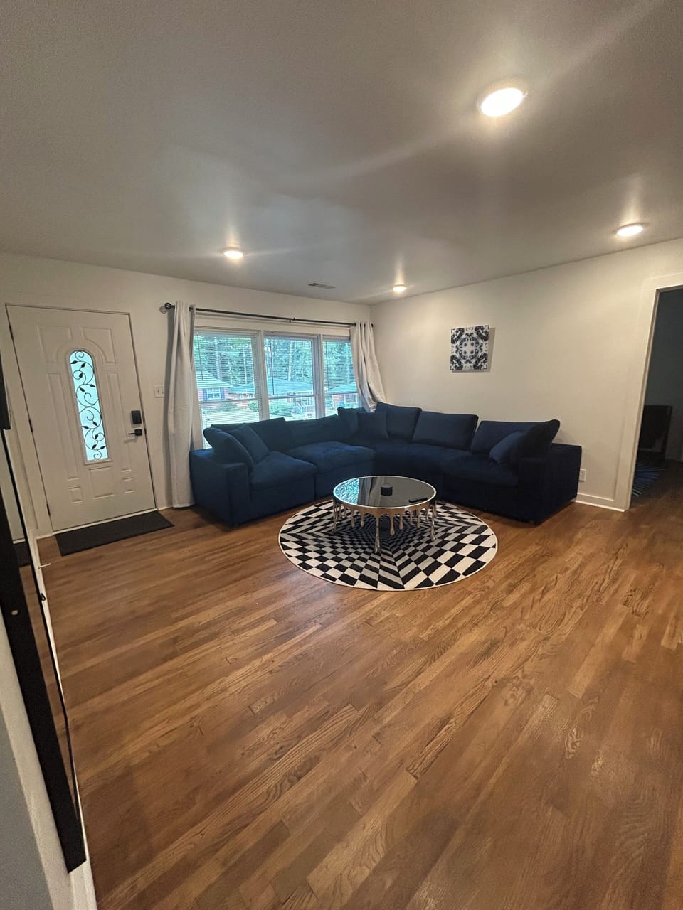 Upstairs Living Room 