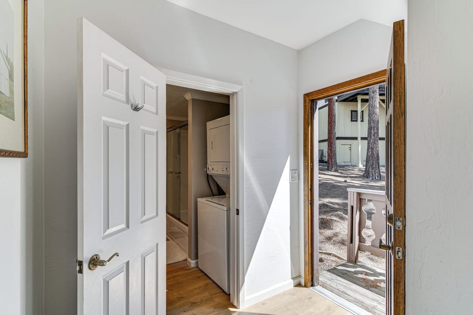 Property Entrance | In-Unit Laundry