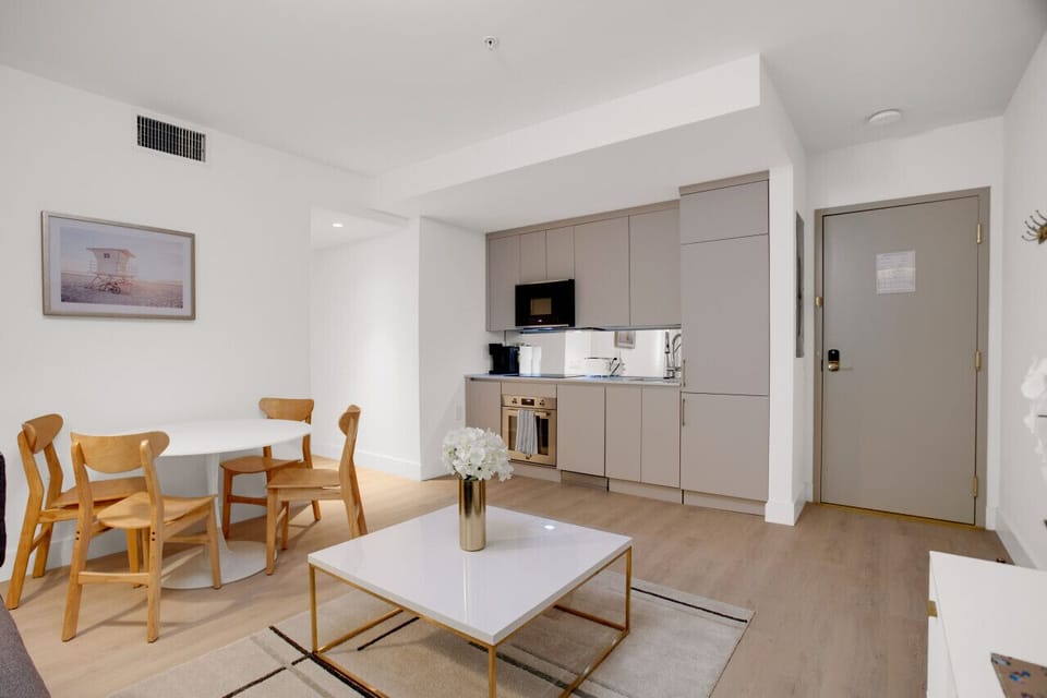 Living Room & Kitchen