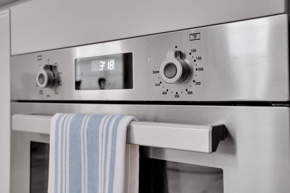Kitchen Oven