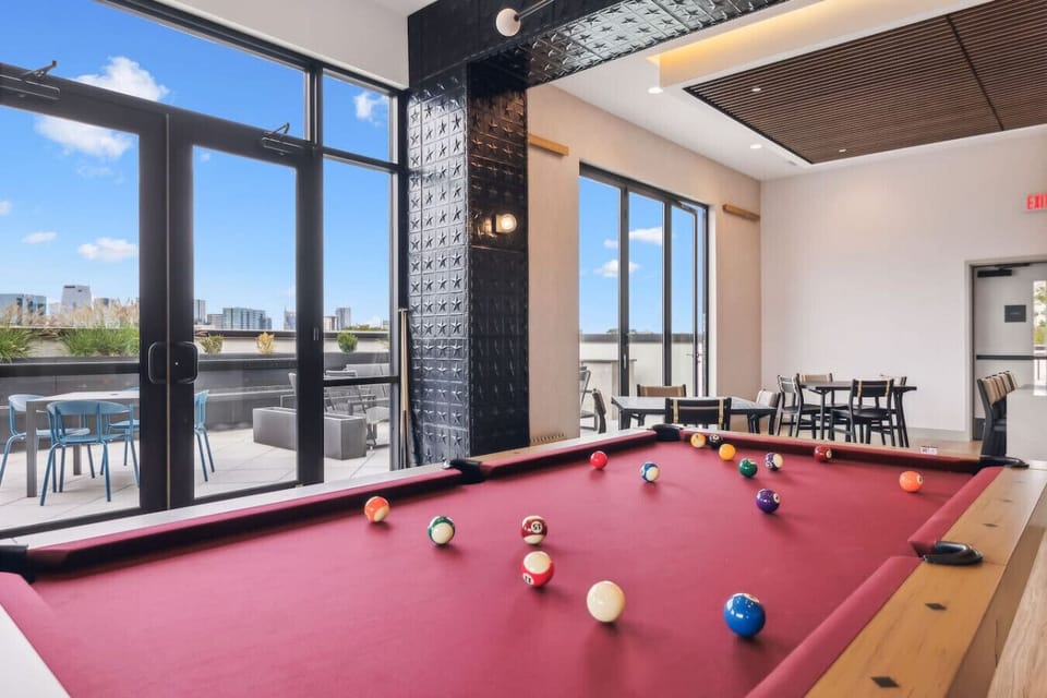 Shared community lounge & rooftop access/views in the Crescendo Building