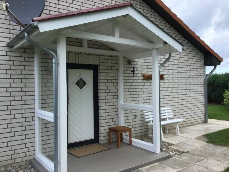 Facade / entrance
