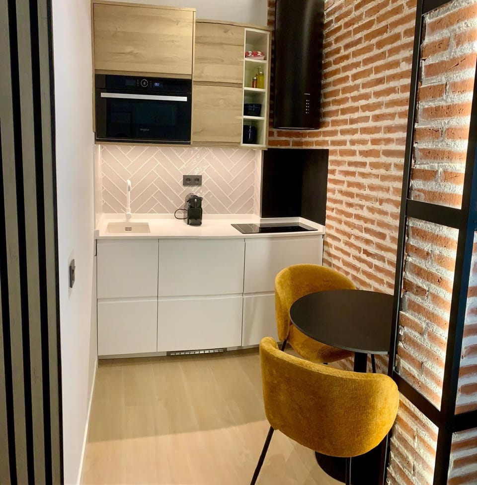 Kitchen (1)
