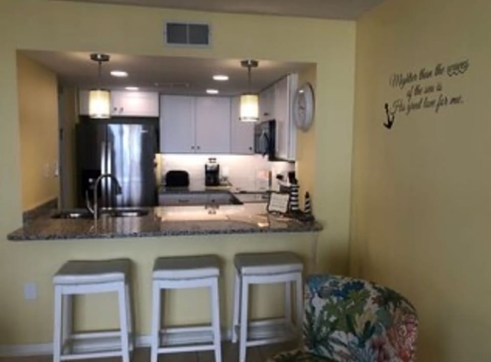 Newly Renovated Kitchen