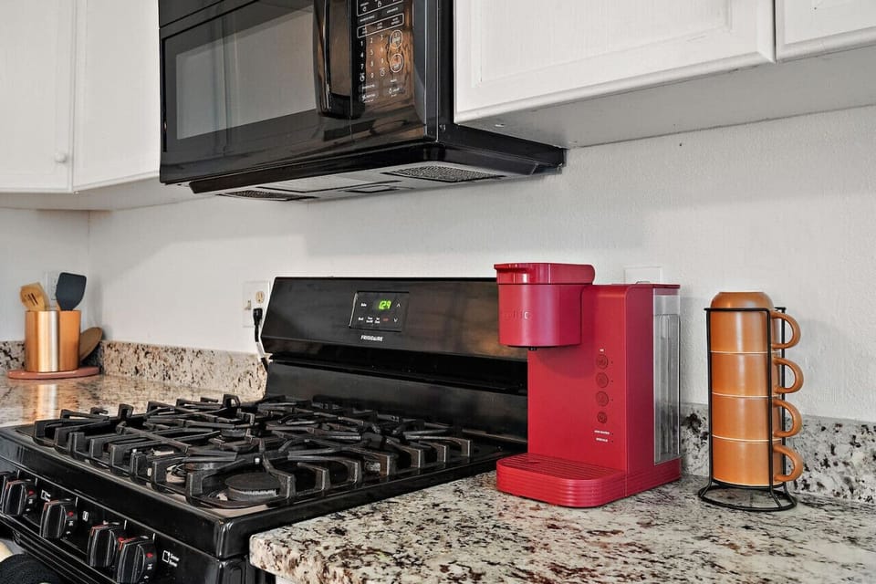 Fully stocked kitchen, perfect for cooking up your favorite meals.