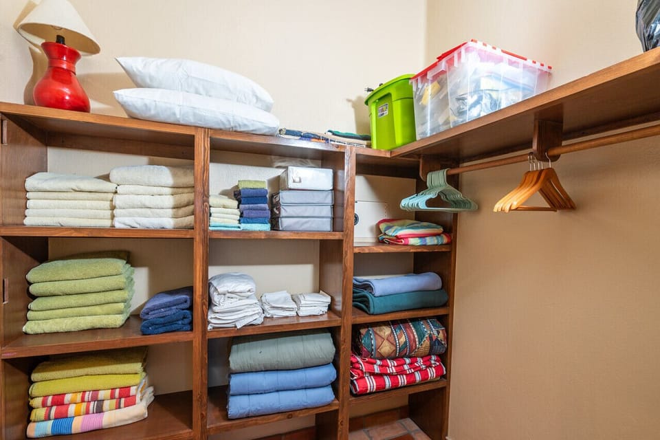 Plenty of linen and pool/beach towels