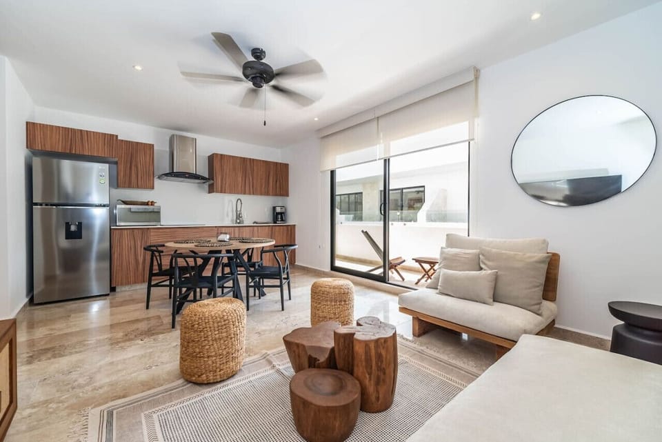Stylish dining area with seating for everyone, perfect for any occasion