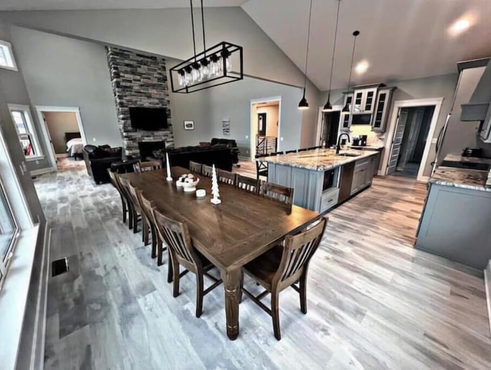 2nd Floor Great Room (Kitchen, Dining Area, and Livingroom)