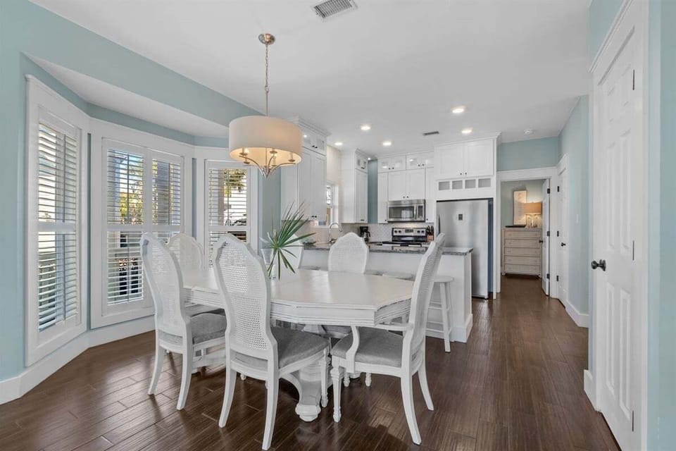 Dining table seats 6 for meals and game nights