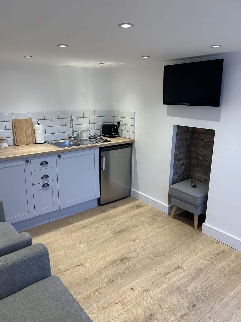 Living Room / Lounge