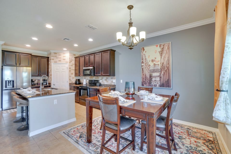 Dining Area | 1st Floor | Dishware & Flatware Provided