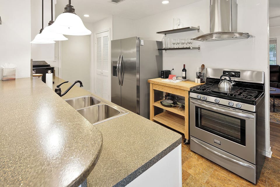 Kitchen (1)